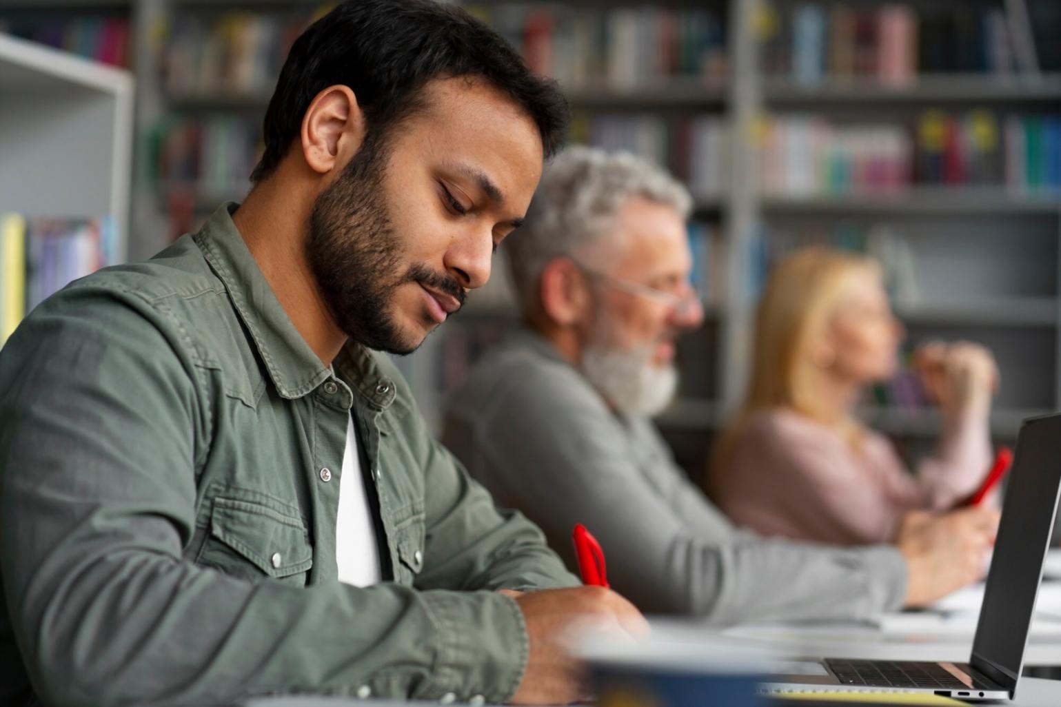 LogicSparkStream educational environment with collaborative learning atmosphere